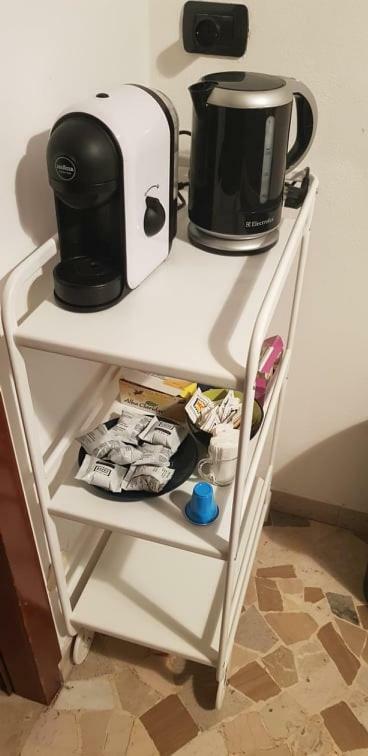 Helloguesthouse Olgiate Comasco المظهر الخارجي الصورة