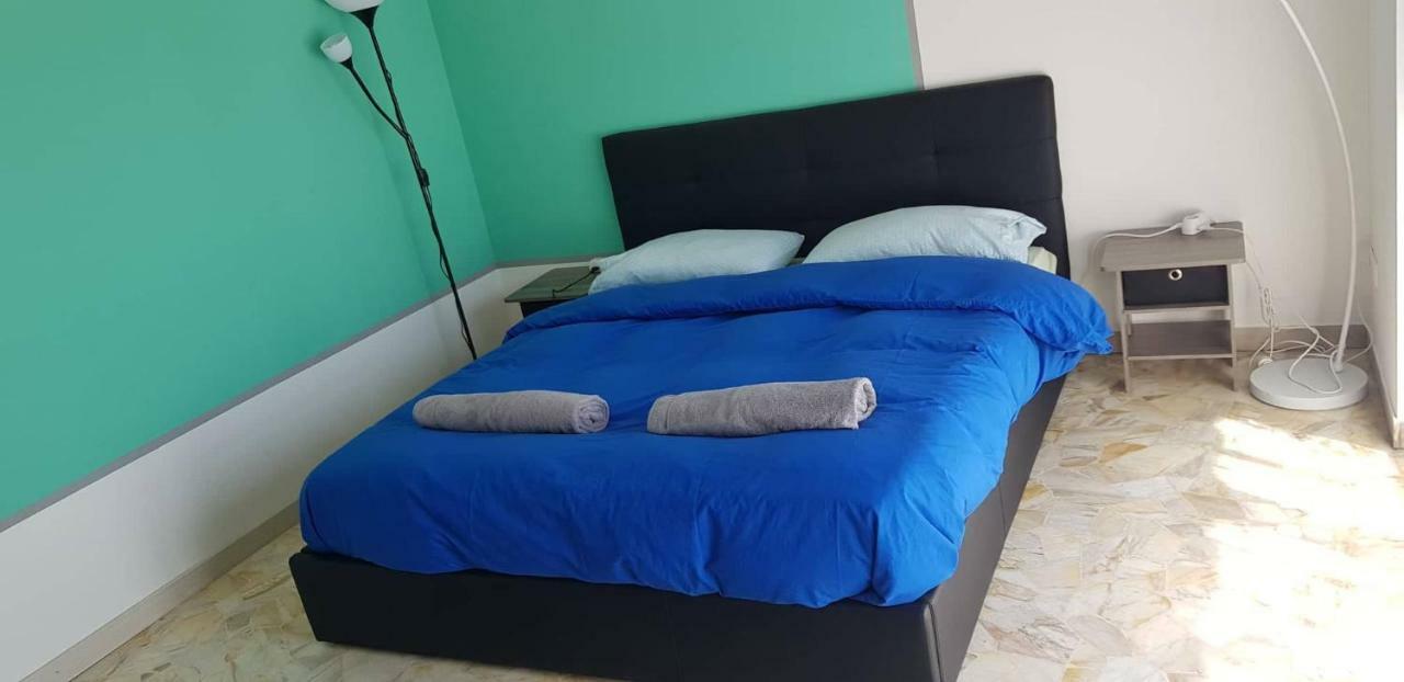 Helloguesthouse Olgiate Comasco المظهر الخارجي الصورة